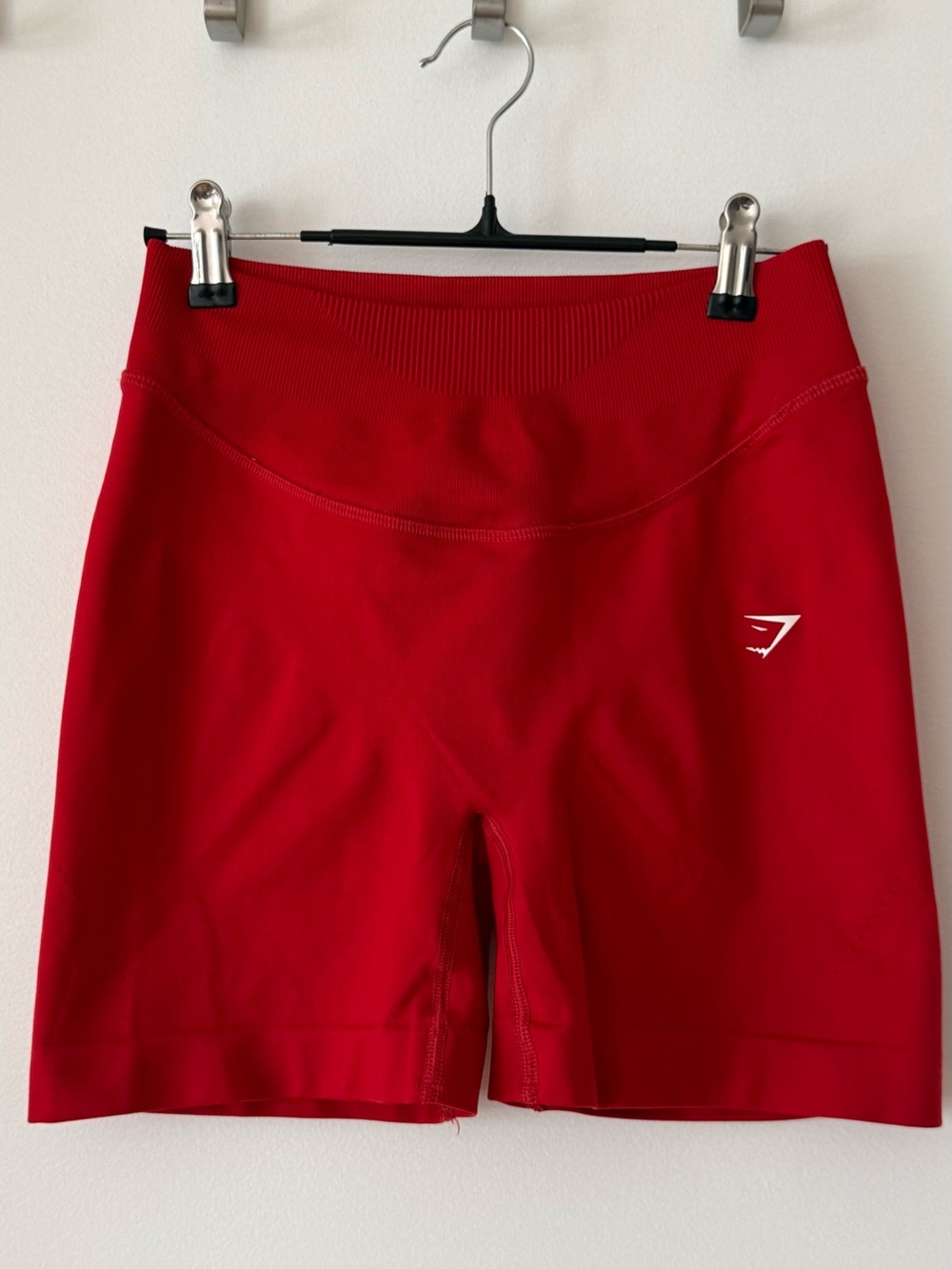 Gymshark Sweat Seamless Shorts – Salsa Red – Size M